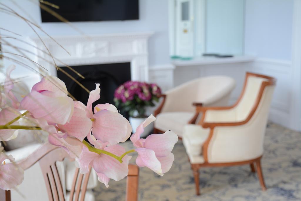 Pier View Self Catering Luxury Apartments Саутенд-он-Си Экстерьер фото