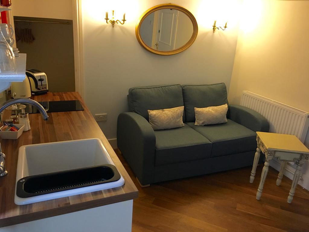 Pier View Self Catering Luxury Apartments Саутенд-он-Си Экстерьер фото